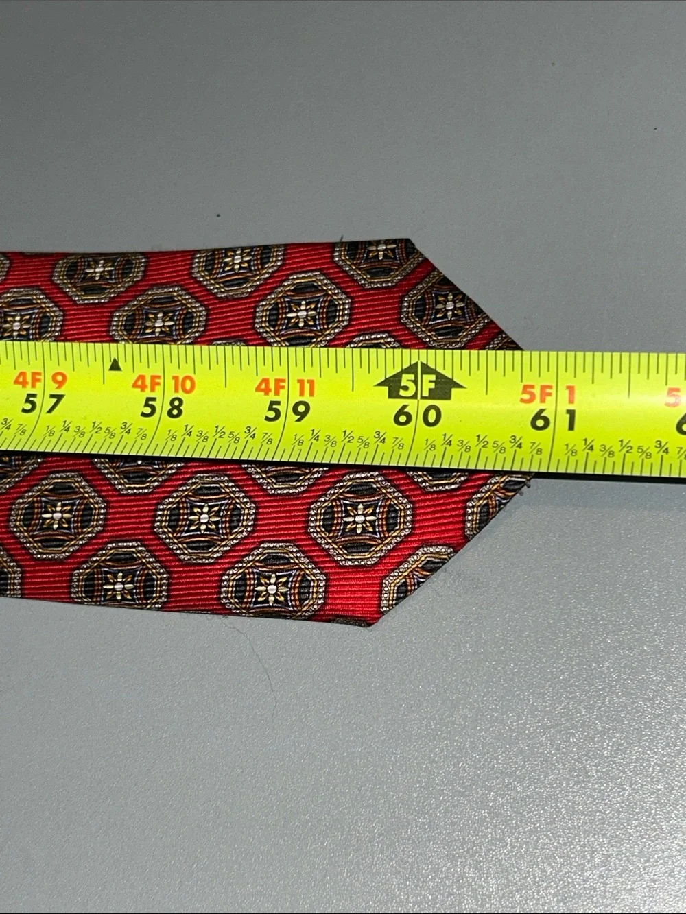 Classic Red Geometric Men's Tie 61”x3”1/8